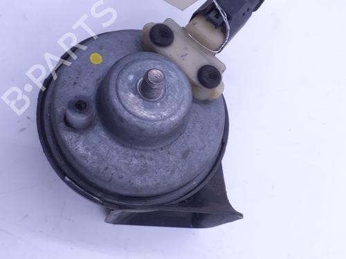 Toeter PEUGEOT 208 I (CA_, CC_) 1.0 VTi (68 hp) 30580404