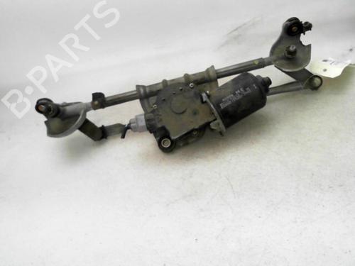 Used Front wiper motor TOYOTA YARIS (_P1_) 1.4 D-4D (NLP10_, NLP10R) (75 hp) 24776861
