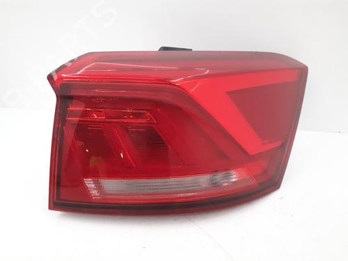 Used Right taillight VW T-ROC (A11, D11) 1.0 TSI (116 hp) 30965235