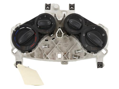 Climate control FORD KA (RU8) 1.3 TDCi | BP37277454I5 - Image 3