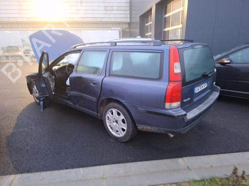 Used Parts VOLVO V70 II (285) D5 2408719