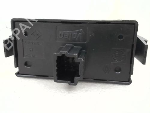 Used Warning switch Warning switch RENAULT TWINGO III (BCM_, BCA_) [2014-2026] 24779595 24779595