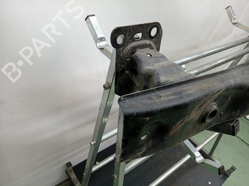Used Front bumper reinforcement Front bumper reinforcement 36371016 36371016