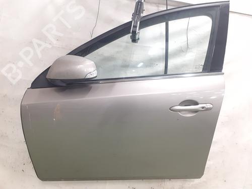 Used Left front door RENAULT LATITUDE (L70_) 2.0 dCi 150 (L70H) (150 hp) 30814239