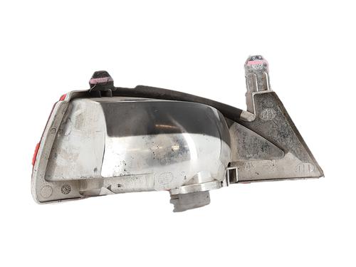 rear-fog-light-renault-kadjar-ha_-hl_-2015-36468618 main image