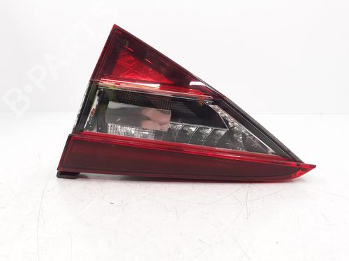 Used Right tailgate light SKODA SUPERB III (3V3) 1.8 TSI (180 hp) 32734328