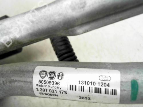 Front wiper motor ALFA ROMEO GIULIETTA (940_) 2.0 JTDM (940FXQ1A, 940FYC1A) | BP24777084M29 