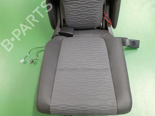 rear-seat-opel-zafira-tourer-c-p12-2011-24793508 main image