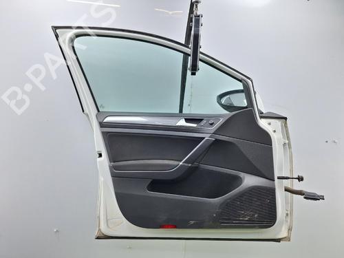 Used Left front door Left front door 39228427 39228427
