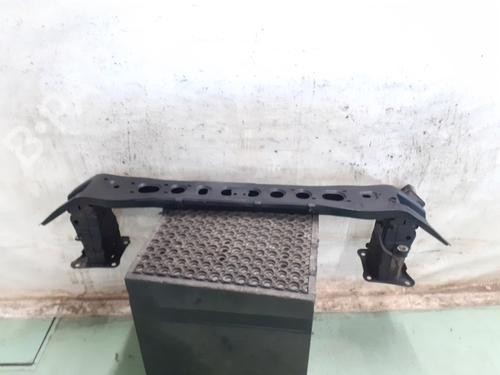 Used Front bumper reinforcement Front bumper reinforcement 28589318 28589318