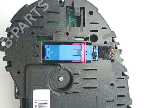 Used Instrument cluster Instrument cluster 39609061 39609061