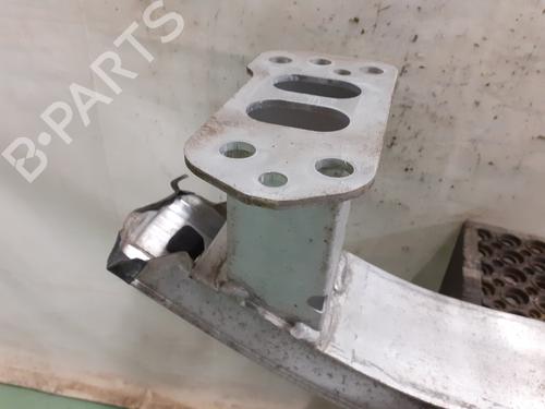 Used Front bumper reinforcement Front bumper reinforcement 27884495 27884495