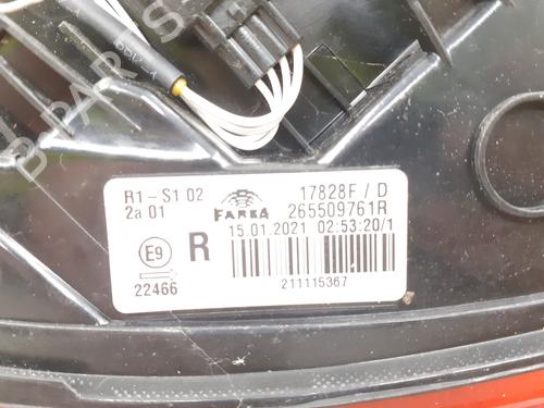 right-taillight-renault-clio-v-b7_-2019-24772167 main image