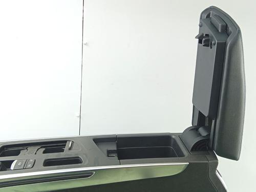 Armrest / Center console RENAULT MEGANE IV Hatchback (B9A/M/N_) 1.2 TCe 130 (B9MR) | BP36786879I20 - Image 5