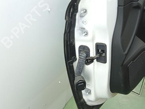 Porte avant droite Porte avant droite RENAULT MEGANE IV Hatchback (B9A/M/N_) [2015-2026] 36583706 36583706