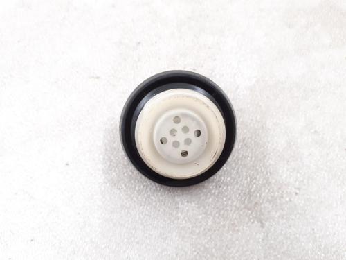 Used Fuel cap Fuel cap 24795709 24795709