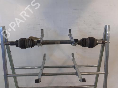 Used Left rear driveshaft MERCEDES-BENZ GLA-CLASS (X156) GLA 220 CDI 4-matic (156.905) (170 hp) 32680863