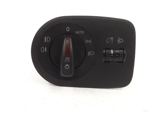 Used Headlight switch SEAT IBIZA IV (6J5, 6P1) 2.0 TDI (143 hp) 30806126
