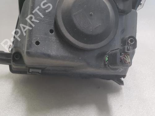 Faro derecho FORD FUSION (JU_) 1.4 TDCi (68 hp) 24777951