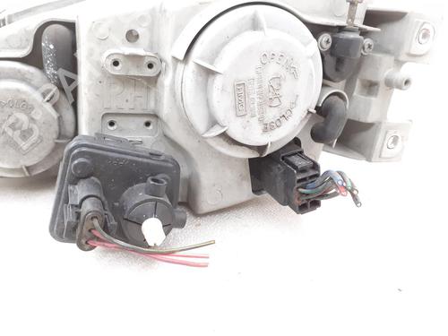 Used Right headlight HYUNDAI COUPE I (RD) 1.6 i 16V (114 hp) 24790636