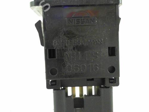 Warning switch NISSAN X-TRAIL I (T30) 2.2 Di 4x4 | BP24778321I22 