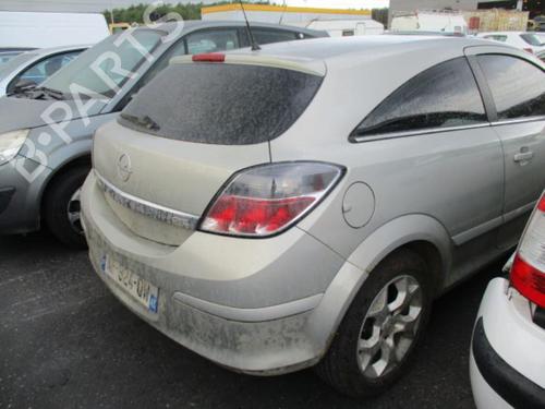 Ryggespeil høyre OPEL ASTRA H GTC (A04) 1.9 CDTi (L08) | BP24774498C27 