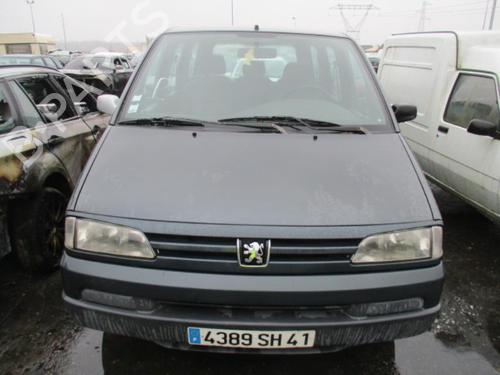Right headlight PEUGEOT 806 (221) 1.9 TD | BP24774144C29 