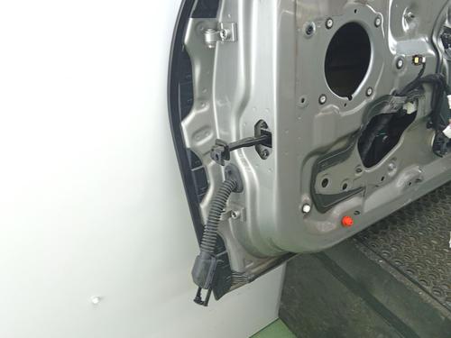 Used Right front door Right front door 37742422 37742422
