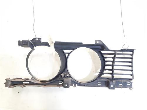 Used Grille BMW 5 (E34) 525 i 24V (192 hp) 24785212