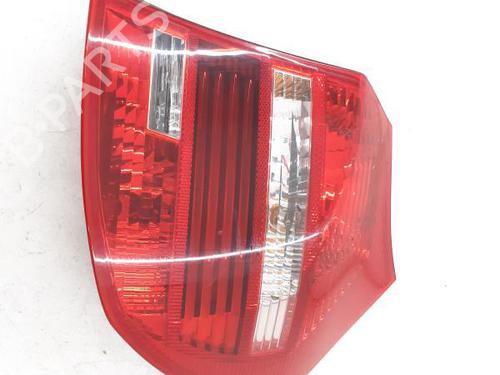 Used Right taillight BMW 1 (E81) 123 d (204 hp) 24782540
