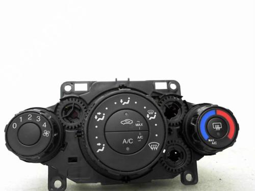 Used Climate control FORD FIESTA VI (CB1, CCN) 1.4 TDCi (70 hp) 24776334