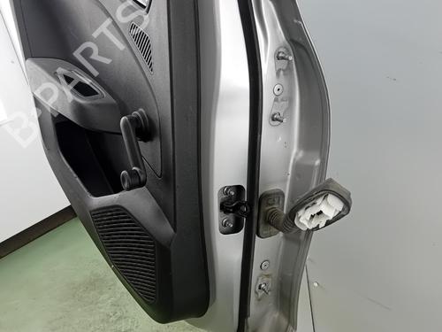 left-rear-door-renault-clio-v-b7_-2019-36468872 main image