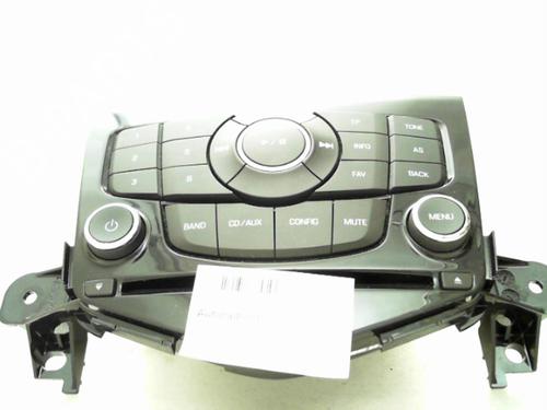Radio CHEVROLET CRUZE (J300) 2.0 CDI | BP24778153E6 