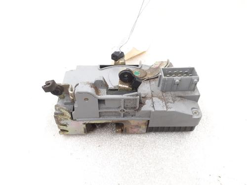 Højre fortil lås PEUGEOT 406 (8B) 2.0 HDI 110 | BP24796551C97