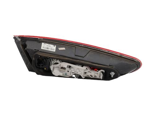 right-tailgate-light-alfa-romeo-giulietta-940_-2010-2011-2012-2013-2014-2015-2016-2017-2018-2019-2020-36583648 main image