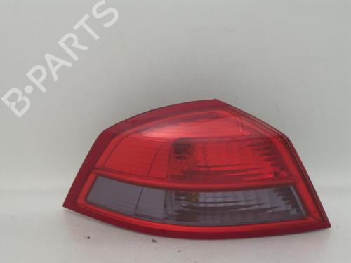 Used Left taillight Left taillight RENAULT VEL SATIS (BJ0_) 2.2 dCi (BJ0E, BJ0F) (150 hp) 33309119 33309119