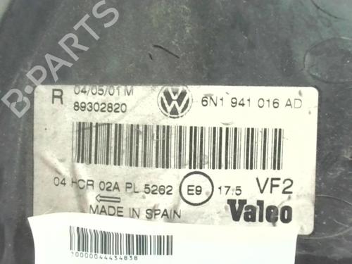 Højre forlygte VW POLO (6N2) 1.4 (60 hp) 24778846