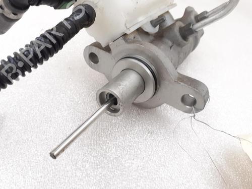 Brake master cylinder RENAULT ZOE (BFM_) ZOE (BFMD) | BP24786905M77 - Image 4
