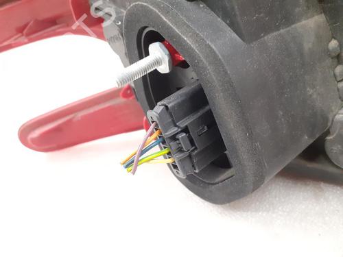 Right taillight PEUGEOT 208 I (CA_, CC_) 1.6 HDi | BP24792352C35 