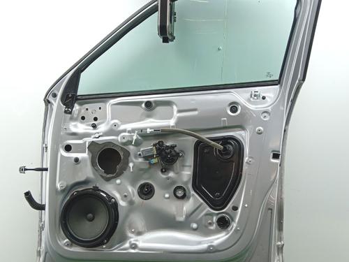 Used Right front door Right front door 37187553 37187553