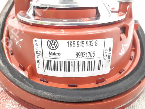 left-tailgate-light-vw-golf-v-1k1-2003-2004-2005-2006-2007-2008-2009-2010-30965246 main image