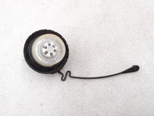 fuel-cap-toyota-c-hr-_x1_-2016-24795154 main image