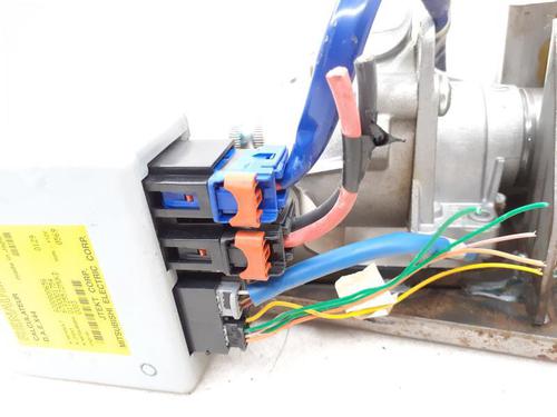 Used Steering column RENAULT TWINGO II (CN0_) 1.2 16V (CN0K, CN0V, CN0A) (76 hp) 24784909