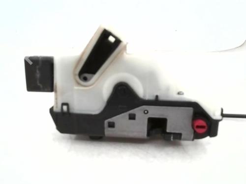 Rear right lock PEUGEOT 2008 I (CU_) 1.2 PureTech 82 | BP24782292C99