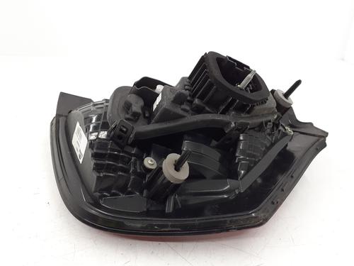 Used Left taillight Left taillight RENAULT TWINGO III (BCM_, BCA_) 1.0 SCe 70 (BCMB) (69 hp) 32208149 32208149