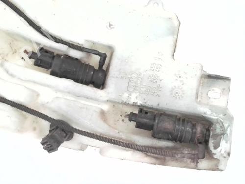 Used Windscreen washer tank AUDI A8 D3 (4E2, 4E8) 3.0 TDI quattro (233 hp) 24780732