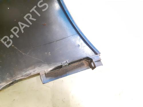 Guarda-lamas esquerdo Guarda-lamas esquerdo RENAULT CLIO II (BB_, CB_) 1.5 dCi (B/C2J) (68 hp) 26390857 26390857