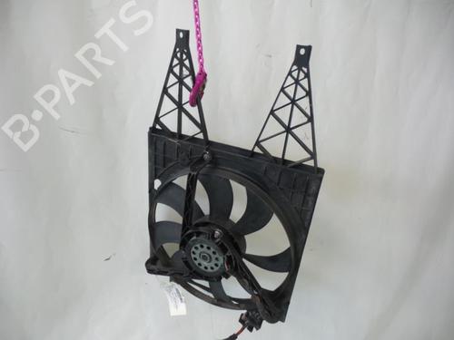 Koelventilatormotor VW POLO IV (9N_, 9A_) 1.4 TDI (70 hp) 24784770