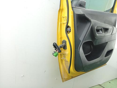 Used Right front door Right front door 39086060 39086060