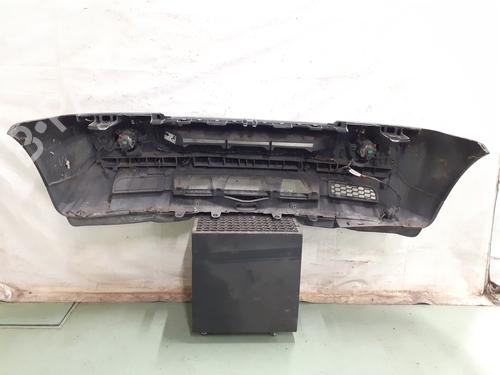 Used Front bumper Front bumper 31611504 31611504